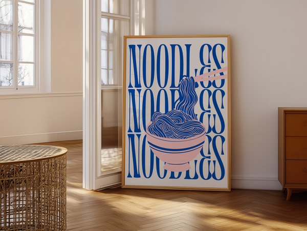 Noodles Bowl plakat med pink skål og blå nudler i grafisk pop-art design – sjov køkkenplakat til noodle lovers.