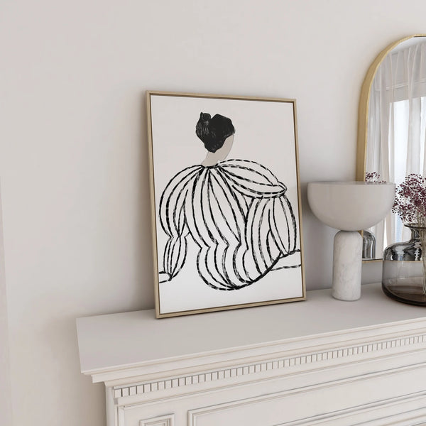 Lagom Lady White plakat med sort-hvidt kunstmotiv af kvinde – minimalistisk nordisk vægkunst i stilfuldt design.