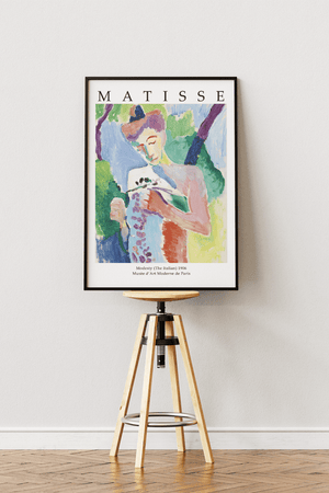 Tilfør dit hjem en poetisk og farverig energi med ‘Modesty (The Italian)’ – Matisse Plakat.