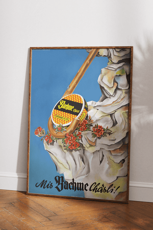 Vintage plakat med Bachme Chärli ost, alpeblomster og klippebaggrund – farverig schweizisk retroreklame.