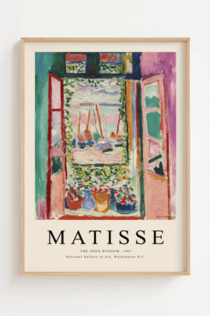 Matisse plakat med åbent vindue, blomster og farverigt havnemotiv fra 1905.