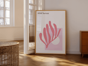 Pink Coral Matisse plakat i rosa og lyserøde nuancer – moderne vægkunst inspireret af Henri Matisse’ papirklip.