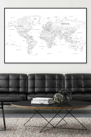 Minimalistisk verdenskort plakat. Et stilrent verdenskort i enkle linjer – perfekt til moderne, skandinavisk og stilfuld boligindretning.

