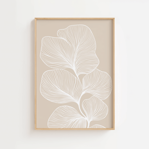 Moderne boho plakat med abstrakte blade i beige og neutrale toner