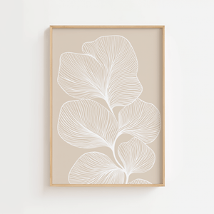 Moderne boho plakat med abstrakte blade i beige og neutrale toner