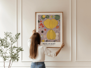 Golden Growth plakat – Hilma af Klint abstrakt kunstplakat med farverige former og symbolik