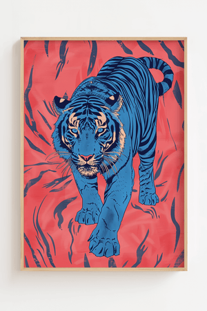 Japansk tiger plakat med blå tiger på rød baggrund i moderne asiatisk kunststil.