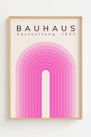 Pink Arch – Bauhaus Plakat med geometrisk buemotiv i pink nuancer.