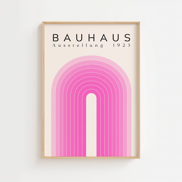 Pink Arch – Bauhaus Plakat med geometrisk buemotiv i pink nuancer.
