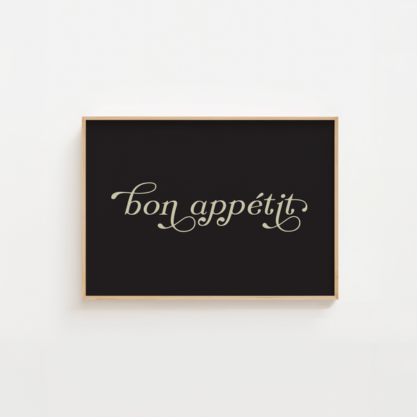 Opdag Bon Appetit Plakat, den perfekte tilføjelse til køkkenet. Med sit elegante design og indbydende budskab bringer denne plakat en følelse af charme og hygge til ethvert køkken.