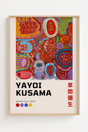 Give Me Love – Yayoi Kusama plakat med ikoniske farverige prikker – moderne kunstplakat i legende og grafisk design.