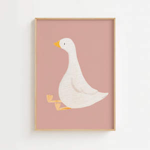 Hvid and plakat med lyserød baggrund og grafiske detaljer