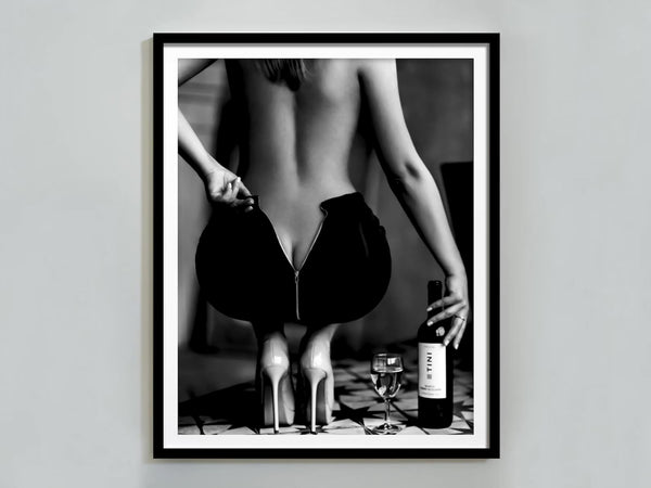 Champagne Glam – Fashion Plakat med luksuriøst design i moderne stil. Perfekt til modeelskere og billedvægge.