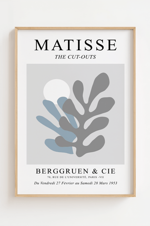 Blå Flower plakat inspireret af Matisse. En stilren blomsterplakat med abstrakt form i blå toner – perfekt til moderne og rolig indretning.
