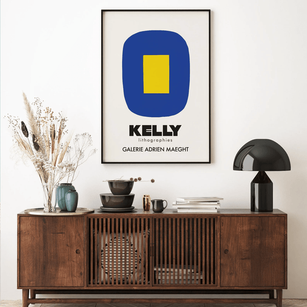 Ellsworth Kelly plakat med blå og gul abstrakt form – moderne kunstplakat i grafisk stil