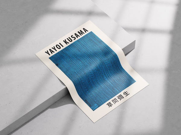 Blue Carpet – Yayoi Kusama Plakat i Unikt Design