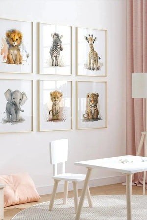 Børneplakat med dyr - 'Zebra': Gør dit barns værelse til et vidunderligt sted med vores farverige zebraplakat. D