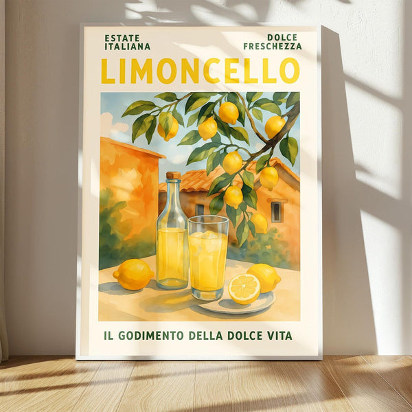 Retro plakat med Limoncello, citroner og italiensk baggrund – vintage stil med sommerlig stemning og tekst “Il Godimento della Dolce Vita”.