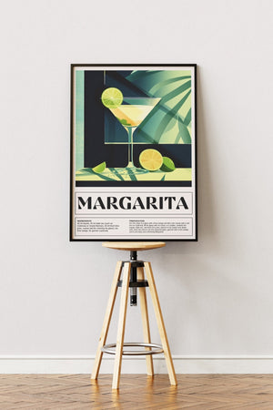 Margarita plakat med grønne nuancer og lime, opskrift nederst og tropisk stemning. Moderne retrostil.