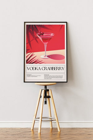 Illustration af Vodka Cranberry cocktail med lime og bær i et glas, tropisk stemning og palmeskygger i baggrunden – cocktail plakat.

